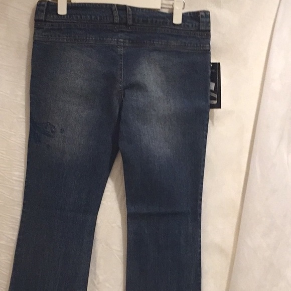 💕💕Host Pick💕💕NWT Petite blue jeans - Picture 2 of 3